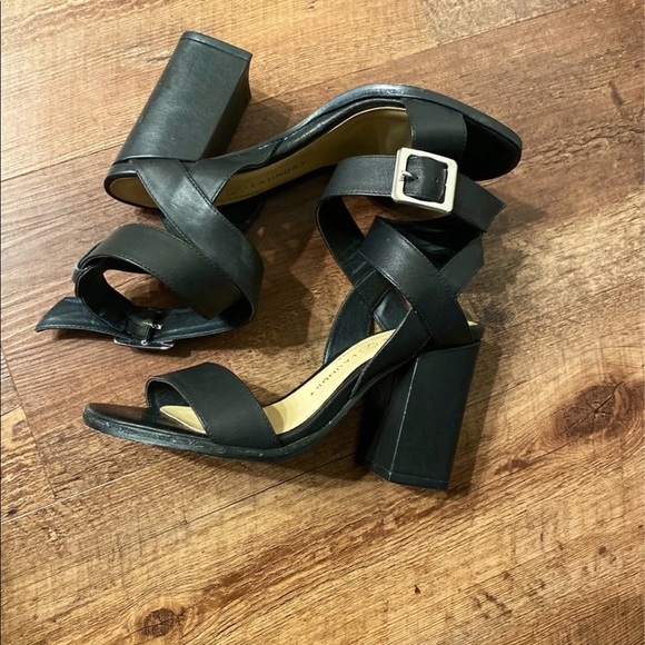 Chinese laundry - Picture 2 of 3